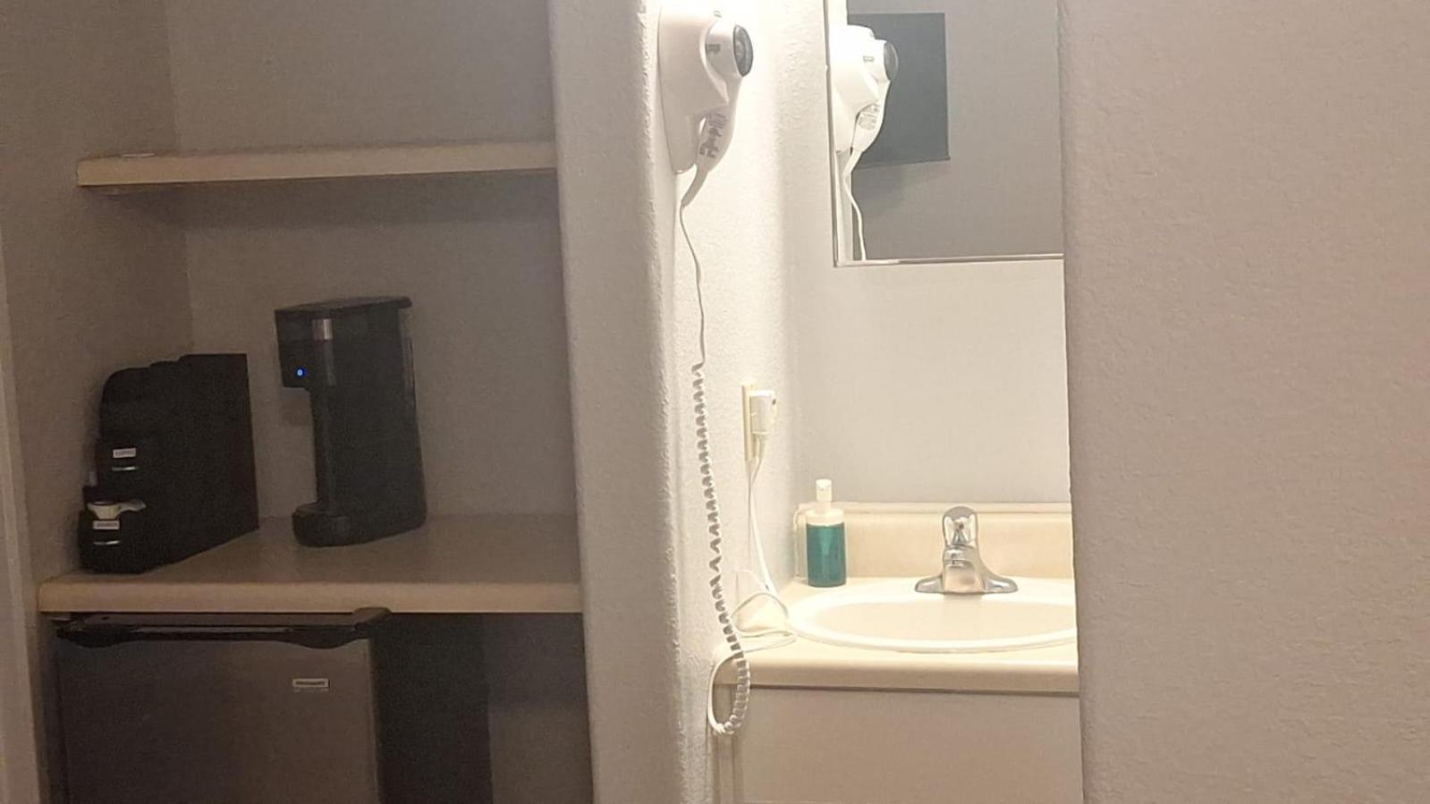 新大峡谷附近育空坎珀舒适度假屋 瓦莱 外观 照片